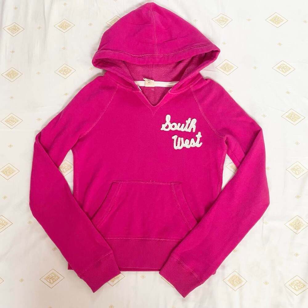 2000s hollister hot pink pullover hoodie - Picture 5 of 6